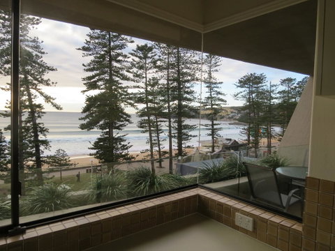 Manly Paradise Motel & Apartments - Accommodation Directory 36