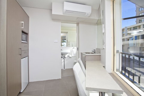 Manly Paradise Motel & Apartments - Accommodation Directory 6