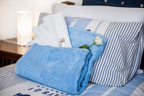 Ambience - Accommodation Directory 16