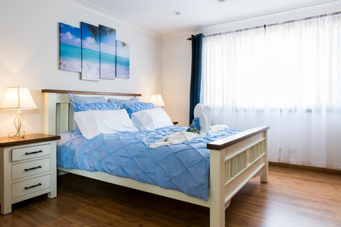Ambience - Accommodation Directory 9