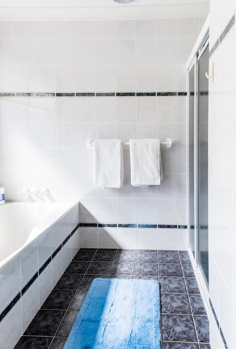 Ambience - Accommodation Directory 21
