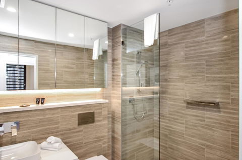 DD Apartments At International Convention Centre - Accommodation Directory 11