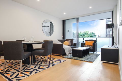 DD Apartments At International Convention Centre - Accommodation Directory 18