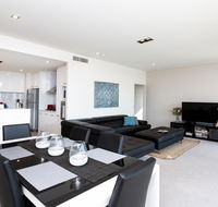 Brand New Executive Apartment - Accommodation Directory