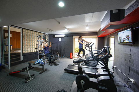 Best Western Plus Hovell Tree Inn - Accommodation Directory 9