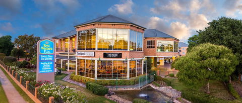 Best Western Plus Hovell Tree Inn - Accommodation Directory 0