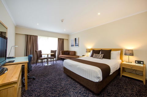 Best Western Plus Hovell Tree Inn - Accommodation Directory 15