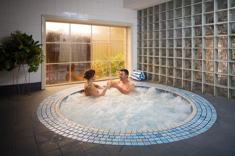 Best Western Plus Hovell Tree Inn - Accommodation Directory 7