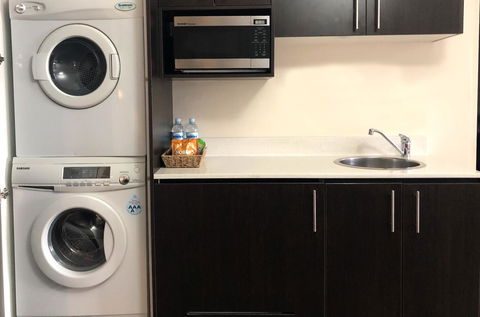 Best Western Plus Hovell Tree Inn - Accommodation Directory 35