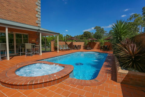 Best Western Plus Hovell Tree Inn - Accommodation Directory 37