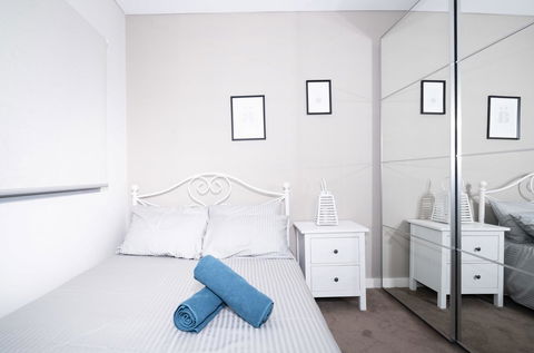Luxury Villa Darlington - Vine - Accommodation Directory 29
