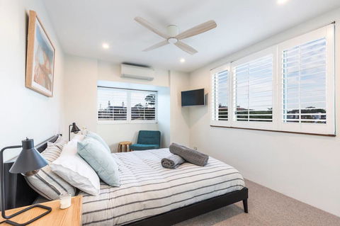 Nobbs Â· Executive 2 Storey Sydney Apartment With Pool - Accommodation Directory 6