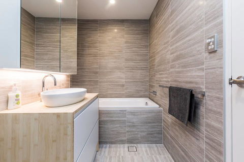 Nobbs Â· Executive 2 Storey Sydney Apartment With Pool - Accommodation Directory 8