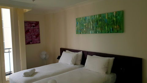 Liv Apartments Haymarket - Accommodation Directory 9