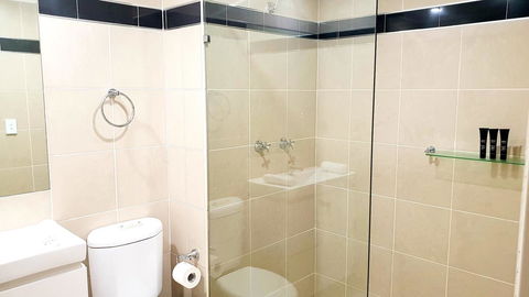 Liv Apartments Haymarket - Accommodation Directory 19