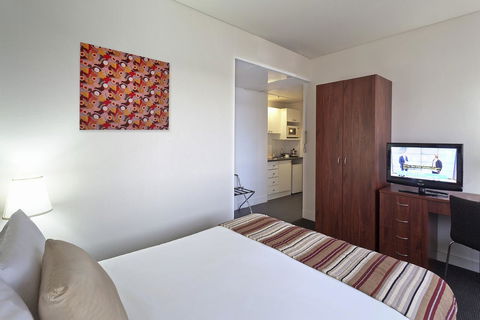 Macleay Hotel - Accommodation Directory 10