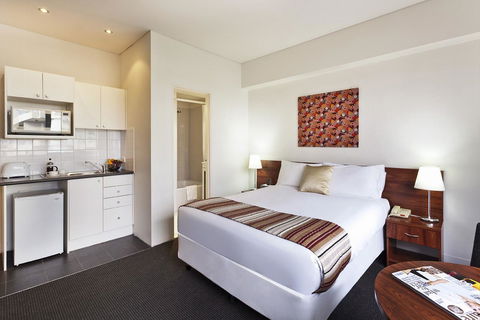 Macleay Hotel - Accommodation Directory 6