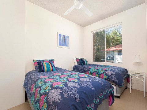 Victoria Parade, Kiah, Unit 10, 53 - Accommodation Directory 10