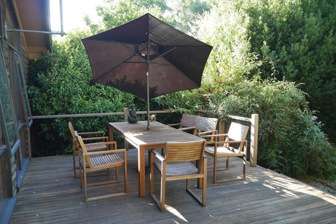 Lark Cottage - Accommodation Directory 0