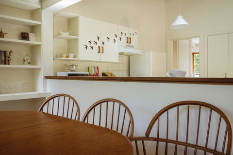 Lark Cottage - Accommodation Directory 32