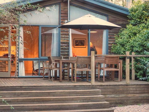 Lark Cottage - Accommodation Directory 13