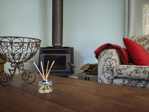 Lark Cottage - Accommodation Directory 29