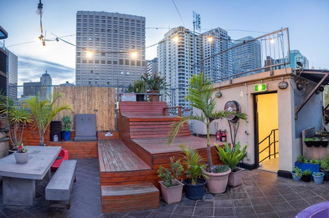 Big Backpackers Hostel - Accommodation Directory 12
