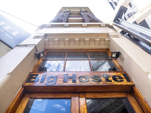 Big Backpackers Hostel - Accommodation Directory 1
