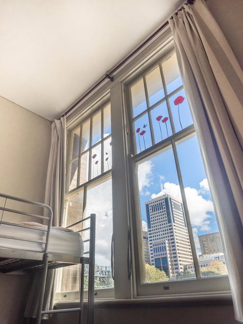 Big Backpackers Hostel - Accommodation Directory 10