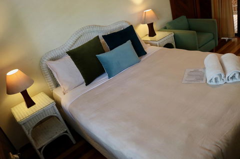 A Beach House At Byron - Accommodation Directory 42