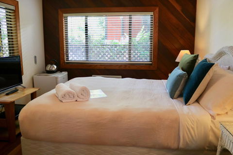 A Beach House At Byron - Accommodation Directory 41
