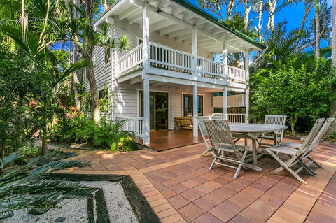 A Beach House At Byron - Accommodation Directory 7