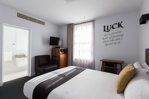 The Lucky Hotel - Accommodation Directory 3
