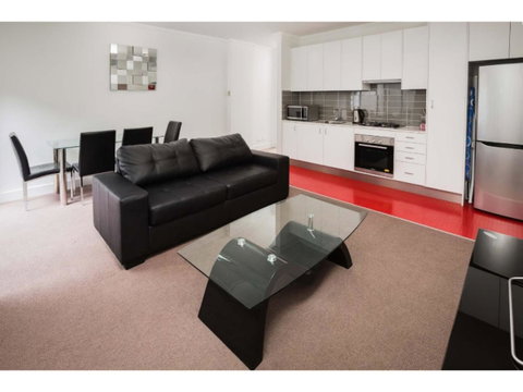 The Star Apartments - Accommodation Directory 3
