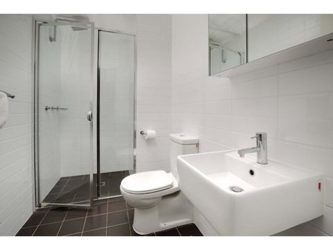 The Star Apartments - Accommodation Directory 26
