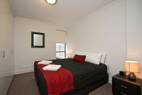 The Star Apartments - Accommodation Directory 14