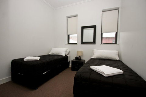 The Star Apartments - Accommodation Directory 18