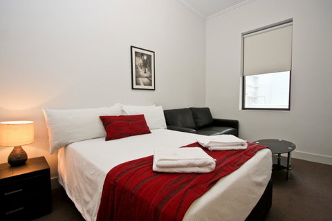 The Star Apartments - Accommodation Directory 15