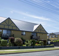 Coastal Bay Motel - Accommodation Directory
