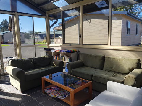 Amaroo Resort - Accommodation Directory 42