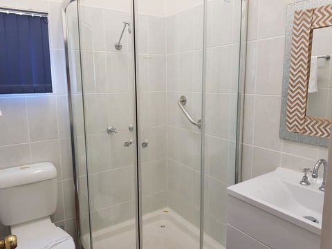 Amaroo Resort - Accommodation Directory 38