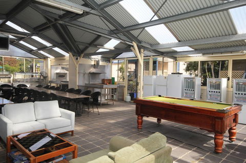 Amaroo Resort - Accommodation Directory 2