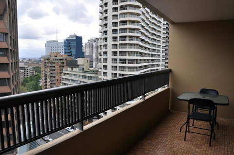 Accommodation Sydney - Hyde Park Plaza 38 College St Sydney - Accommodation Directory 38