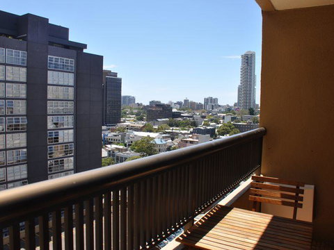 Accommodation Sydney - Hyde Park Plaza 38 College St Sydney - Accommodation Directory 33
