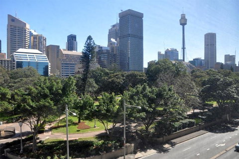 Accommodation Sydney - Hyde Park Plaza 38 College St Sydney - Accommodation Directory 24