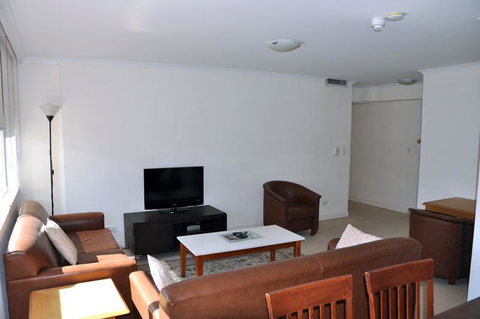 Accommodation Sydney - Hyde Park Plaza 38 College St Sydney - Accommodation Directory 2