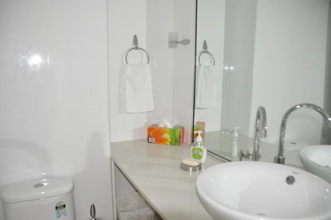 Accommodation Sydney - Hyde Park Plaza 38 College St Sydney - Accommodation Directory 15