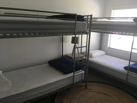 Tomaree Lodge - Accommodation Directory 4