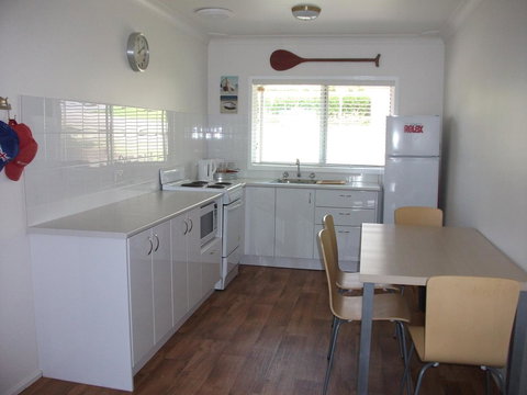 Tomaree Lodge - Accommodation Directory 2
