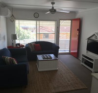 Tomaree Lodge - Accommodation Directory